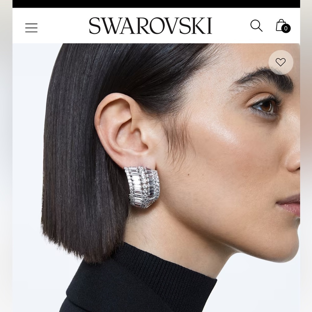 COPY - Hyperbola drop earrings
Mixed cuts, White, Rhodium plated